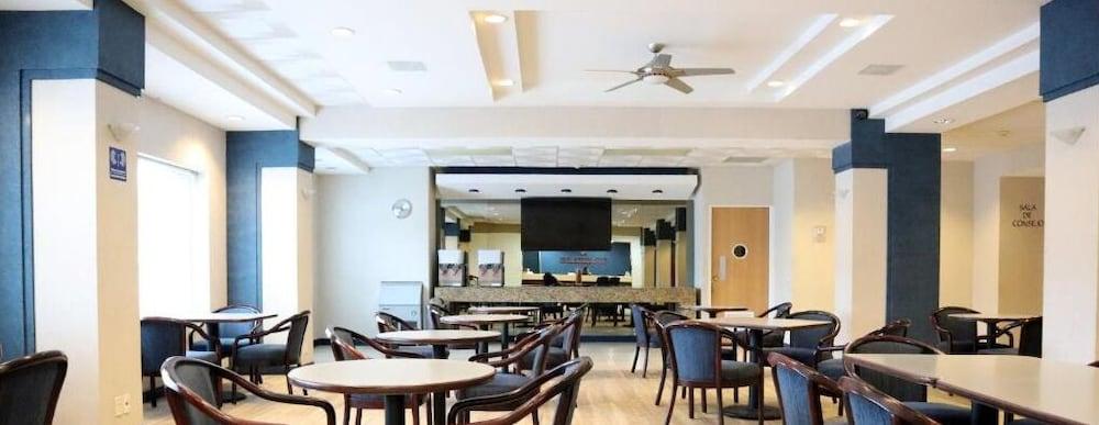 Rio Vista Inn Business High Class Tampico Kültér fotó
